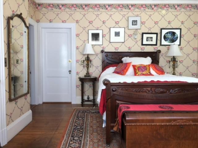 אובורן Munroe Inn Boutique Hotel מראה חיצוני תמונה