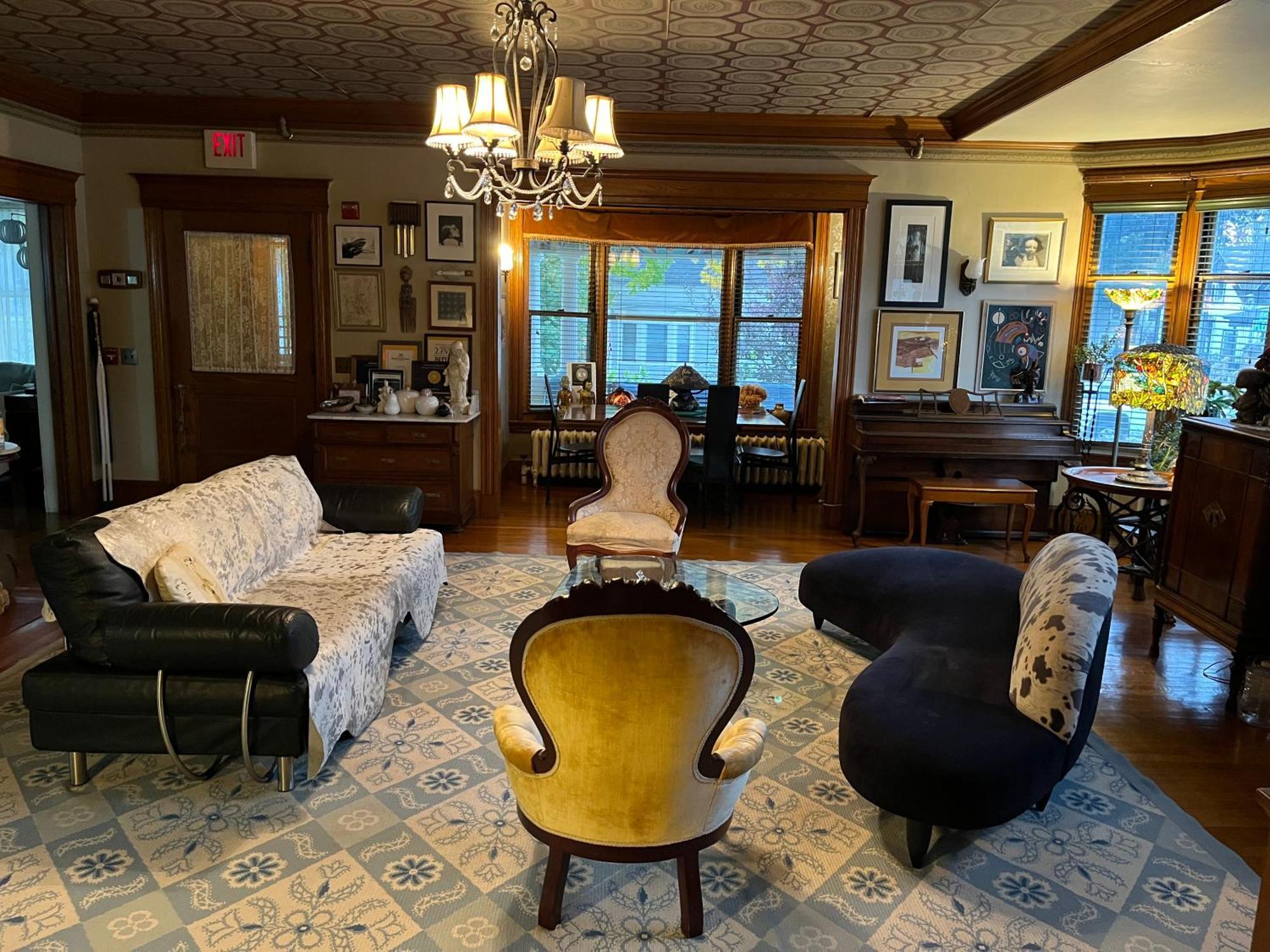 אובורן Munroe Inn Boutique Hotel מראה חיצוני תמונה
