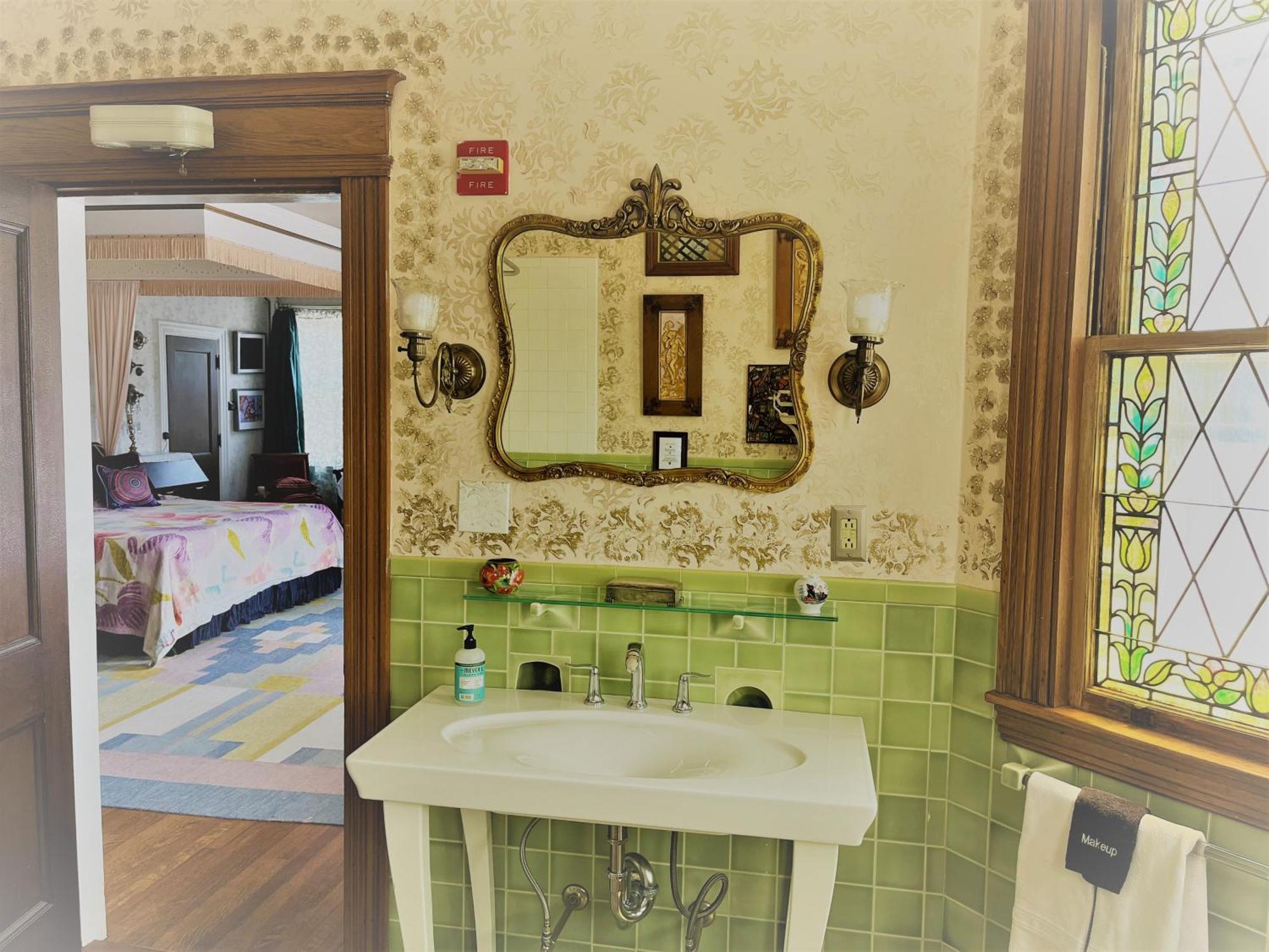 אובורן Munroe Inn Boutique Hotel מראה חיצוני תמונה
